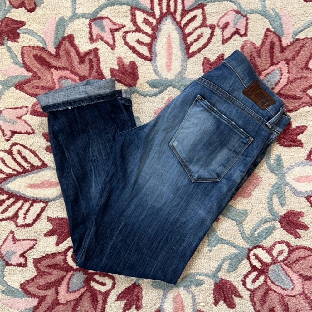 Citizens of Humanity Cropped Ankle Straight Leg Distressed Knee Denim Jeans  25